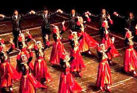 İlk devlet halk dans topluluğu (DHDT) 1975 - Rusça, Türkçe, ingilizce çeviri